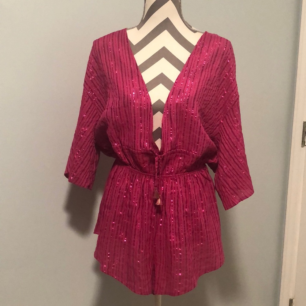 ⭐️Victoria’s Secret Pink Romper⭐️